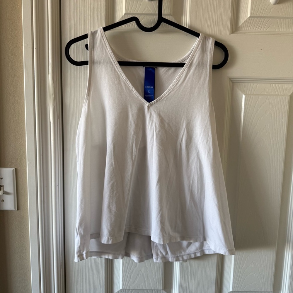 Kit and Ace Pima Cotton and Modal Blend Sleeveless Tank Top in White Size Small